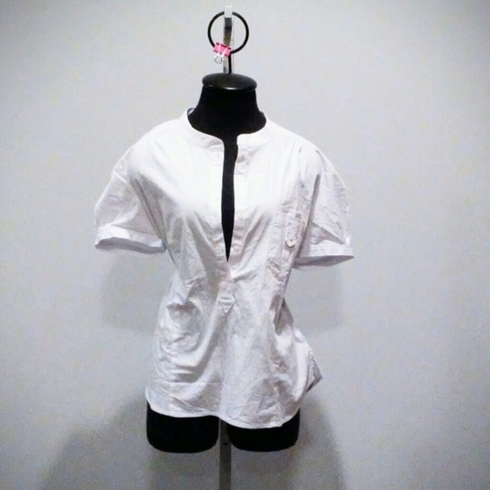 🔥 The Limited Button-Up Blouse (52)